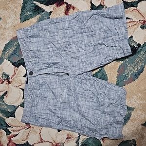 PD&C size 34 grey textured shorts